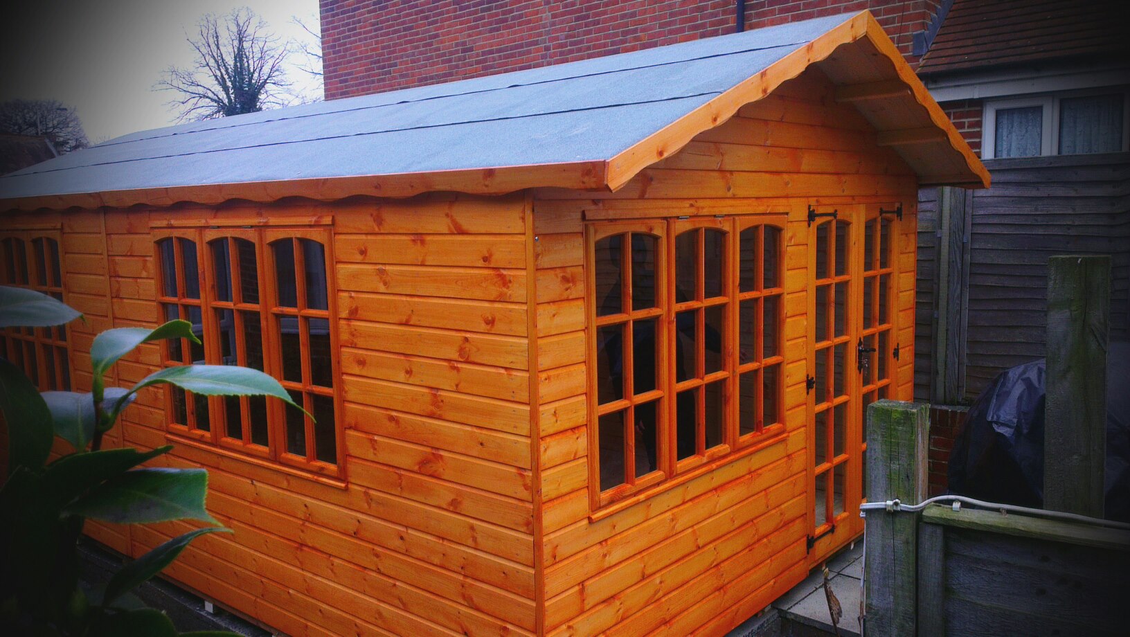 Luxury Sheds &amp; Garden Buildings - New Line Sheds, Reading 